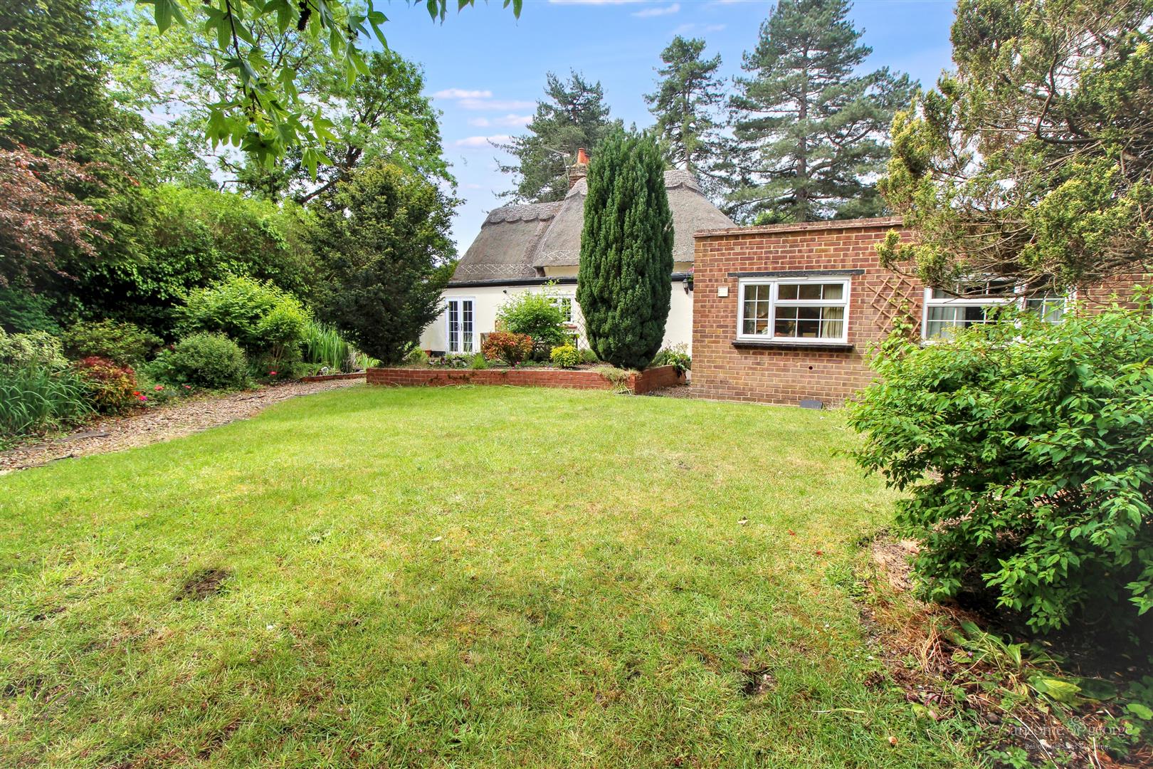 New Lane Hill, Tilehurst, Reading